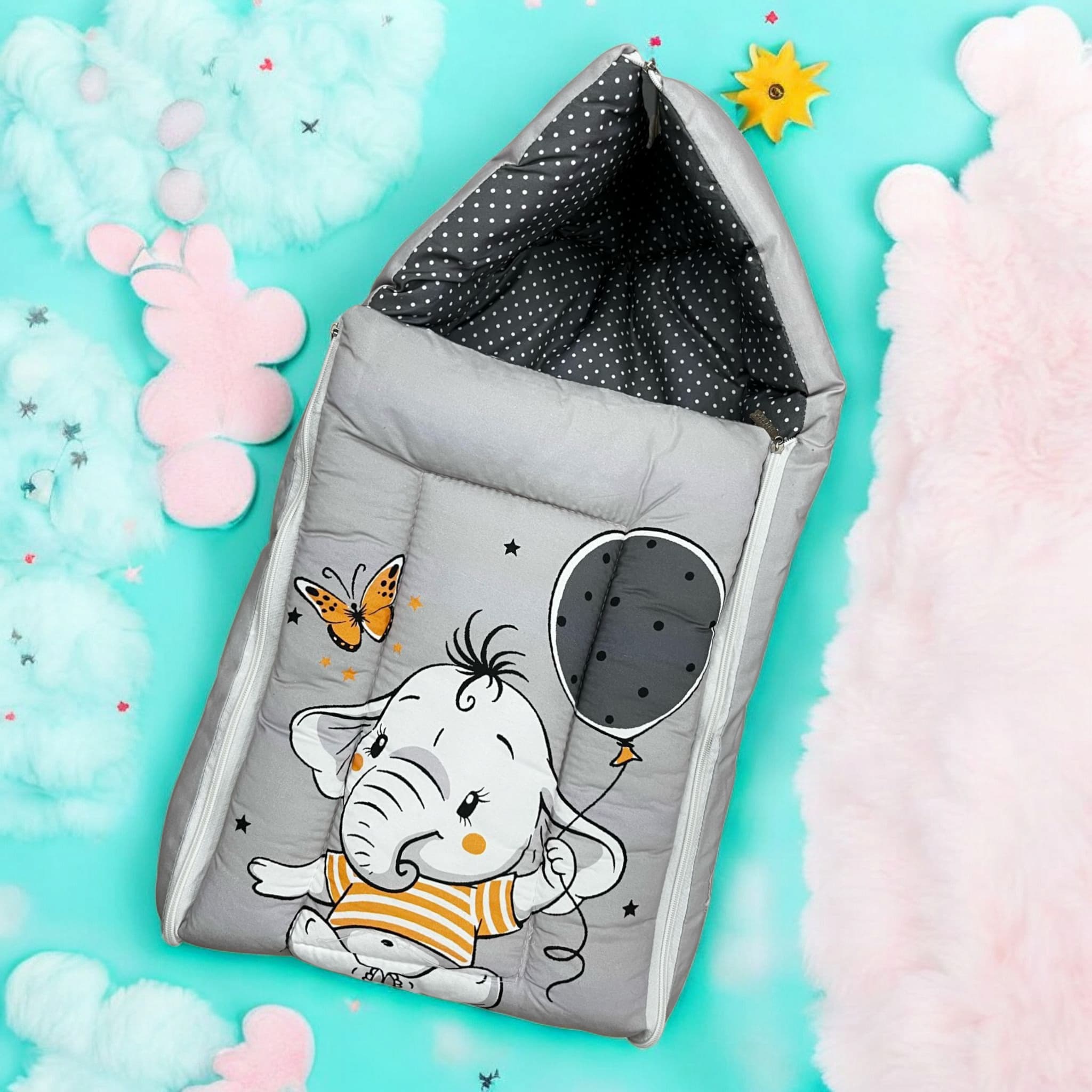 Green 7 in 1 newborn baby bedding set with elephant print, including sleeping bag, mattress, bolsters, pillow, and blankets. www.usmile.com